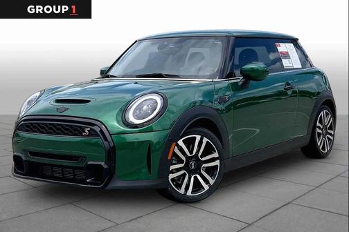 British Racing Green IV Metallic 2024 MINI Hardtop Cooper S