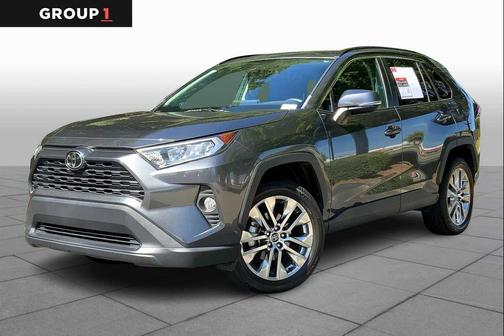 2020 Toyota RAV4 XLE Premium