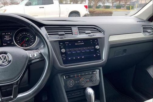 2018 Volkswagen Tiguan 2.0T SEL