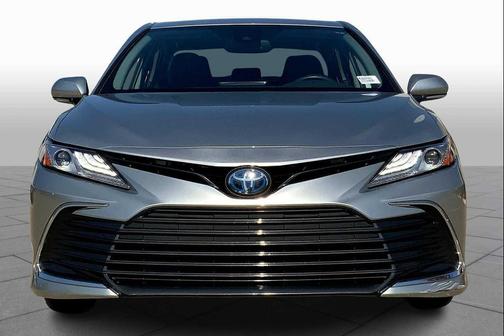 2021 Toyota Camry Hybrid XLE