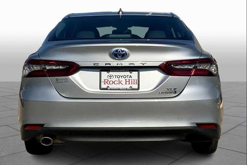 2021 Toyota Camry Hybrid XLE
