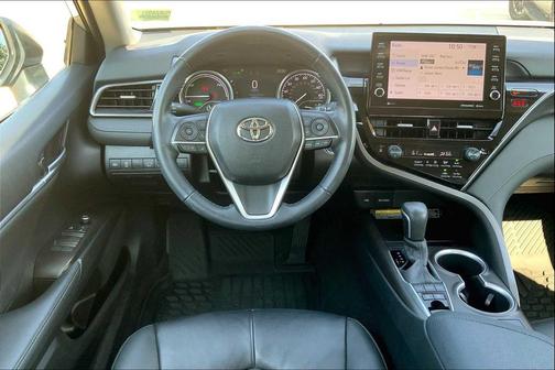 2021 Toyota Camry Hybrid XLE