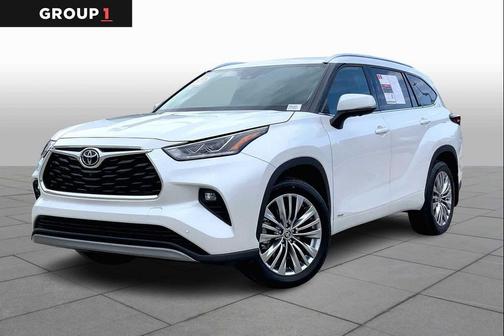 2026 Toyota Highlander Hybrid Platinum
