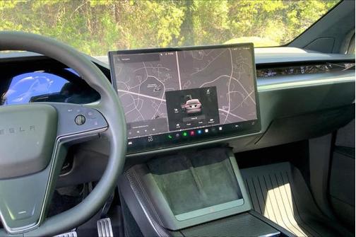 2023 Tesla Model X Plaid Tri Motor All-Wheel Drive