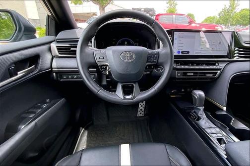 Heavy Metal 2025 Toyota Camry SE