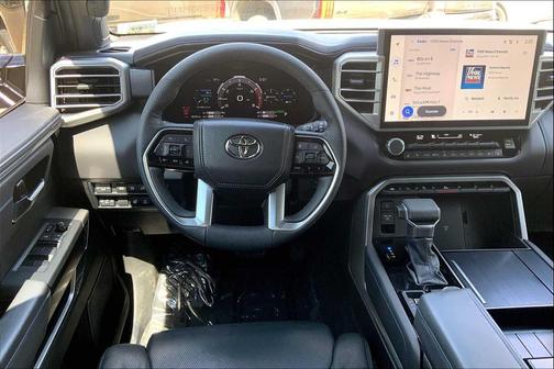 2025 Toyota Sequoia Platinum