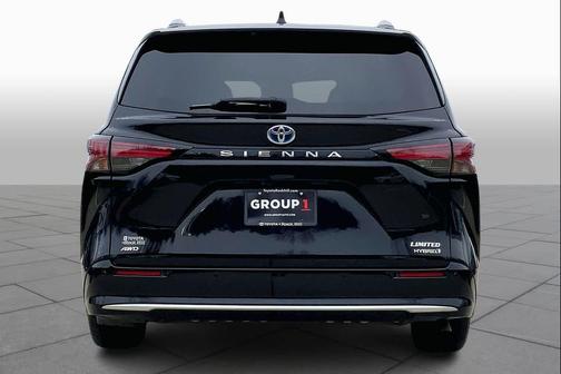 2021 Toyota Sienna Limited 7-Passenger
