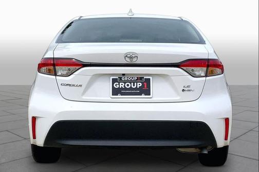 Ice Cap 2026 Toyota Corolla Hybrid SE