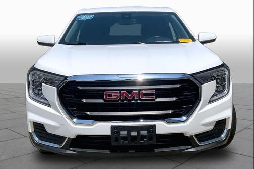 Summit White 2024 GMC Terrain SLE