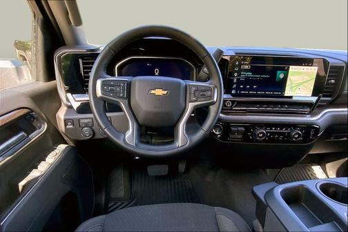 Summit White 2025 Chevrolet Silverado 2500 LT