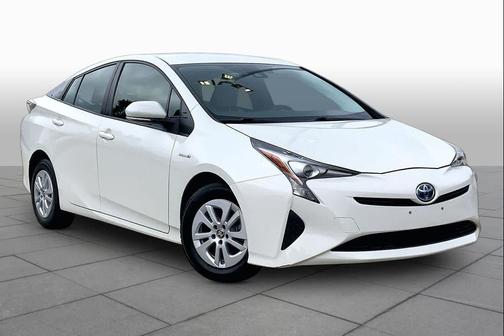 Blizzard Pearl 2017 Toyota Prius One