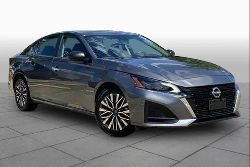 Gun Metallic 2024 Nissan Altima 2.5 SV