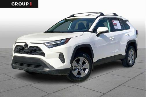 Ice Cap 2025 Toyota RAV4 XLE