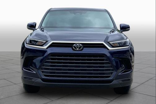 Blueprint 2025 Toyota Highlander LE