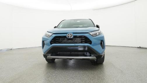2025 Toyota RAV4 Hybrid SE