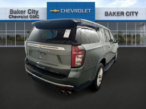 2023 Chevrolet Suburban Premier