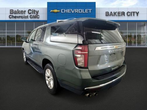 2023 Chevrolet Suburban Premier