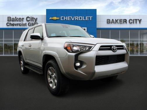 2024 Toyota 4Runner SR5
