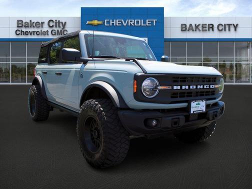 2022 Ford Bronco Black Diamond