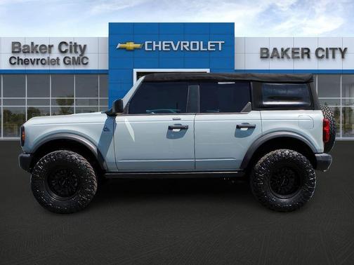 2022 Ford Bronco Black Diamond