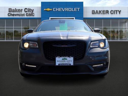 2022 Chrysler 300 S