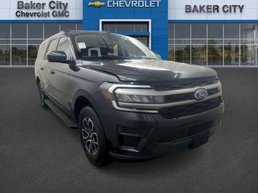 Dark Matter Gray Metallic 2024 Ford Expedition Max XLT