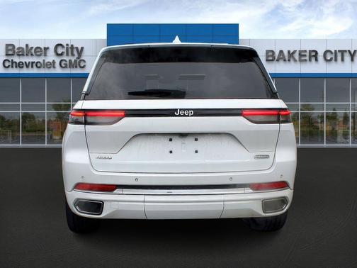 2022 Jeep Grand Cherokee Overland