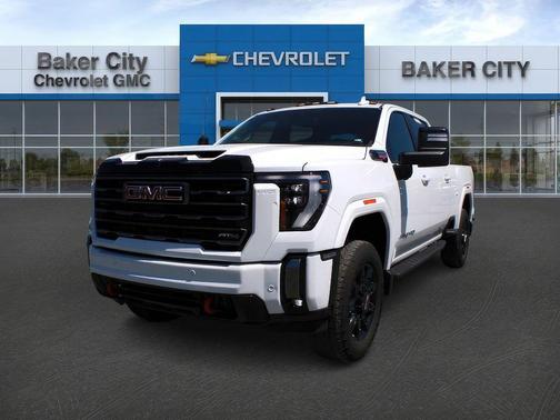Summit White 2024 GMC Sierra 2500 AT4