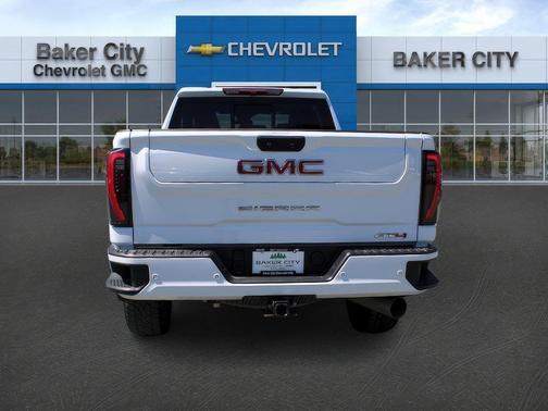 Summit White 2024 GMC Sierra 2500 AT4