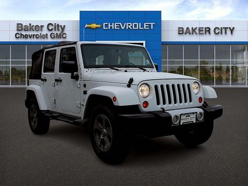 2013 Jeep Wrangler Unlimited Sahara