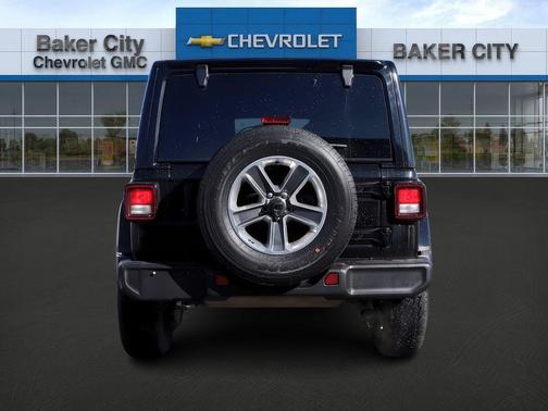 2023 Jeep Wrangler Sahara