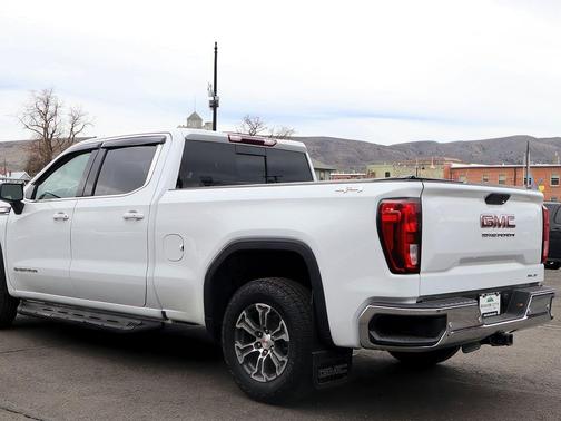 2020 GMC Sierra 1500 SLE