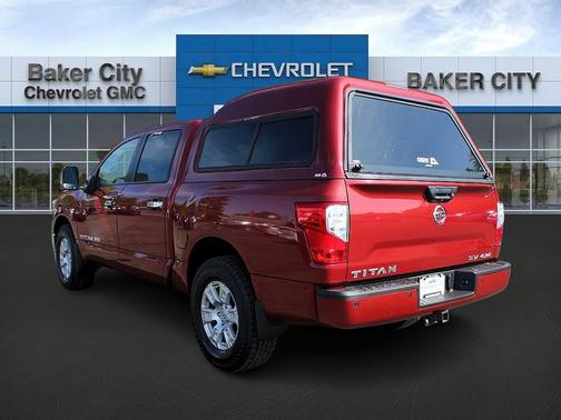 2019 Nissan Titan SV