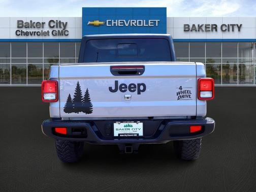 2020 Jeep Gladiator Sport