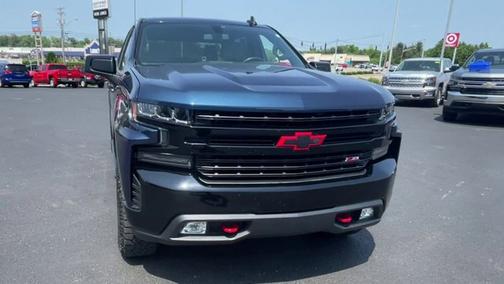 Photo 3 of 34 of 2020 Chevrolet Silverado 1500 LT Trail Boss