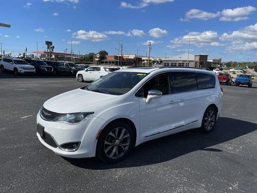 2019 Chrysler Pacifica Limited