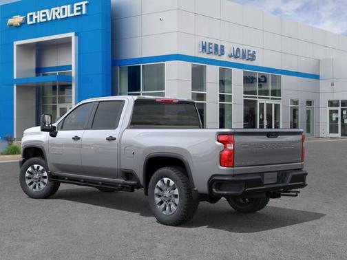 2026 Chevrolet Silverado 2500 Custom