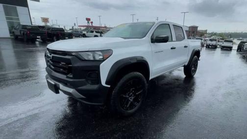 Summit White 2024 Chevrolet Colorado 4WD Trail Boss