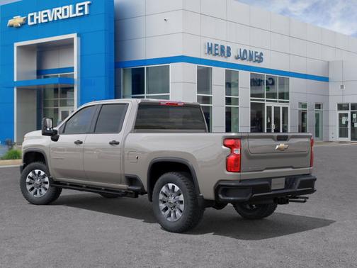 2026 Chevrolet Silverado 2500 Custom