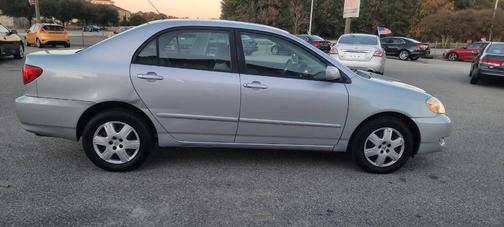 2005 Toyota Corolla LE