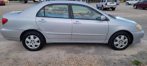 2005 Toyota Corolla LE