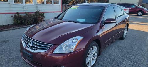 2010 Nissan Altima 3.5 SR