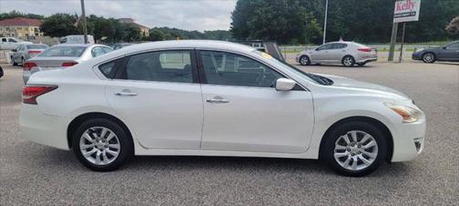 2014 Nissan Altima 2.5 S