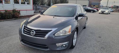 2013 Nissan Altima 2.5 SV