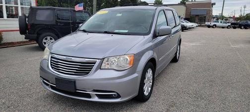 2013 Chrysler Town & Country Touring