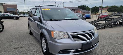 2013 Chrysler Town & Country Touring