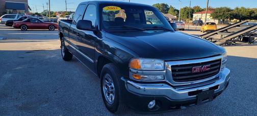 2005 GMC Sierra 1500 SLE Extended Cab