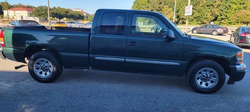 2005 GMC Sierra 1500 SLE Extended Cab