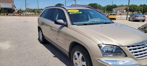 2004 Chrysler Pacifica Base