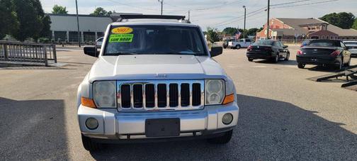 2007 Jeep Commander Sport